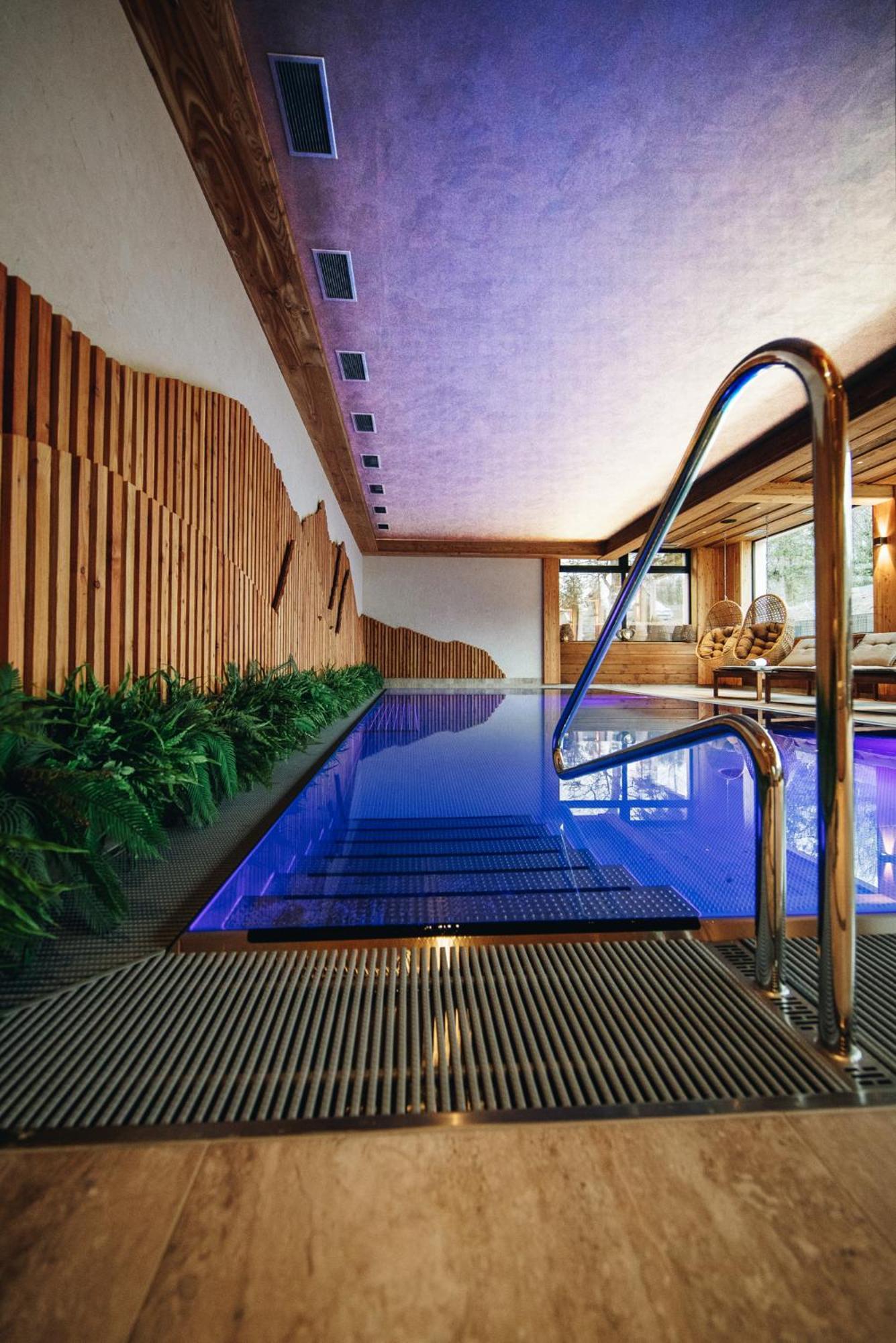 Wellness Penzion Zora Family Tatranska Lomnica Bagian luar foto