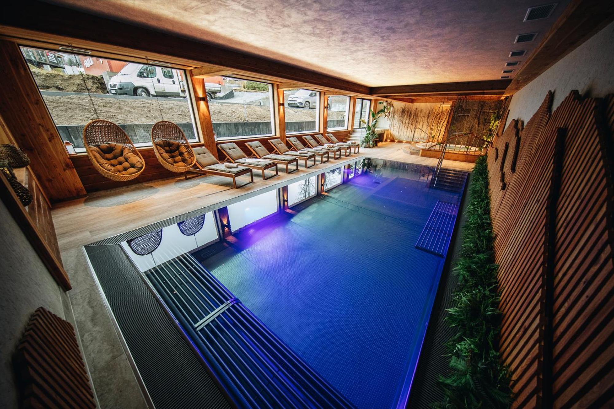 Wellness Penzion Zora Family Tatranska Lomnica Bagian luar foto
